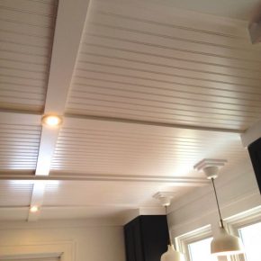 Which one to prefer : Textured ceiling or popcorn ceiling