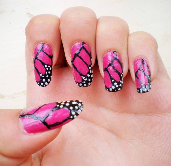 7091215-butterfly-nails