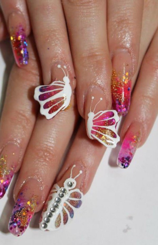 5091215-butterfly-nails