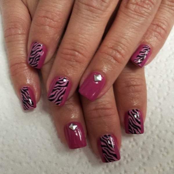 28020216-pink-nail-designs