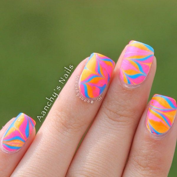 33020216-pink-nail-designs