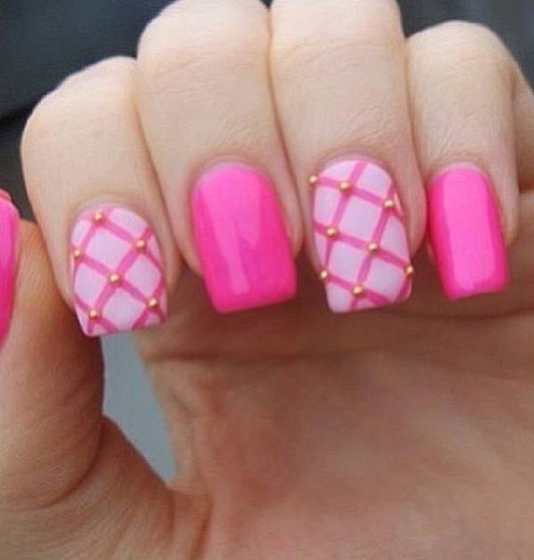 61020216-pink-nail-designs