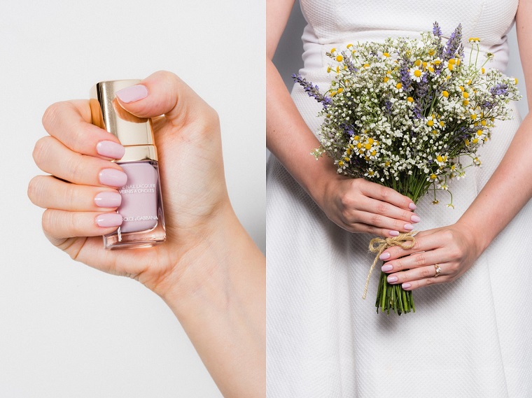Unghie bellissime, manicure a mandorla di colore viola chiarissimo, bouquet semplice in abbinamento 
