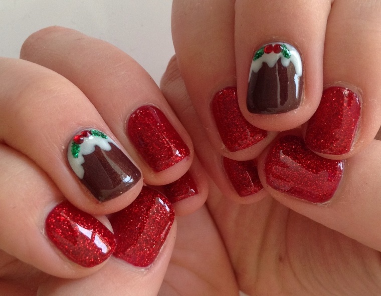 nails-christmas-red-glitter-ring-different
