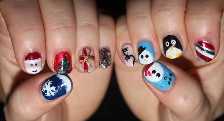 Christmas-nails-idea-all-different