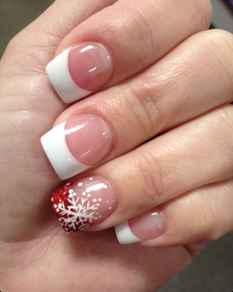 Christmas-nails-french-decorated-ring