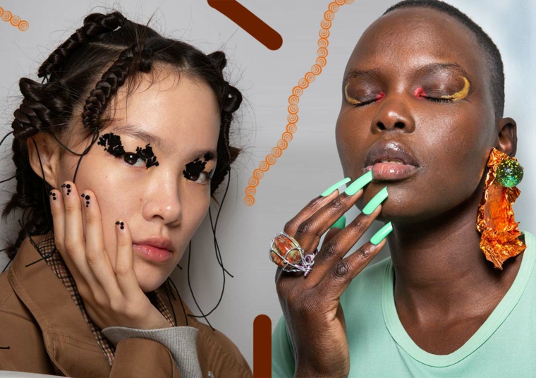due donne con smalto sulle unghie colori gel unghie autunno 2020