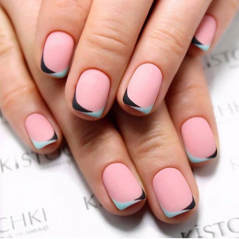 smalto rosa, un'idea per realizzare una manicure giovane e allegra con finitura opaca